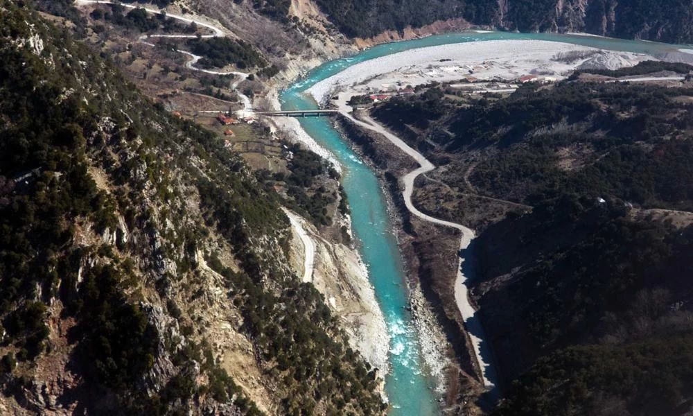 Αιτωλοακαρνανία: Άκαρπες οι έρευνες για την αγνοούμενη γυναίκα – Θρίλερ στον Αχελώο ποταμό